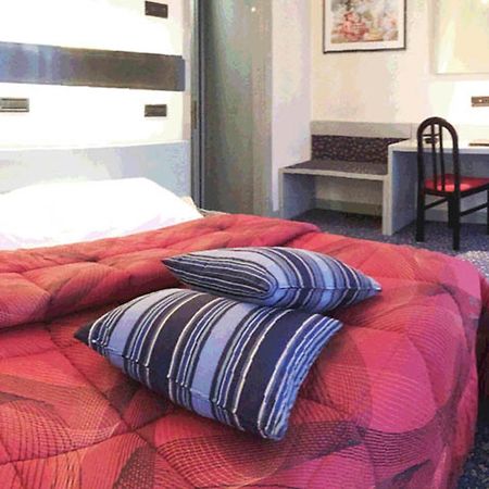 Hotel Michelangelo Biella Szoba fotó